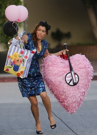 Illustration for article titled Evidence That Valentine's Day Might Be The Worst Movie Of All Time